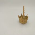 Corona en miniatura